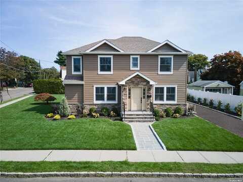 73 Devon Road, Albertson, NY 11507