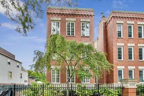 2704 N Greenview Avenue, Chicago, IL 60614