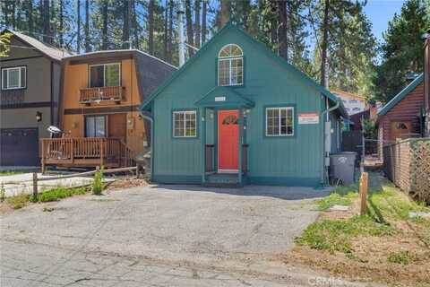 42637 Falcon Avenue, Big Bear Lake, CA 92315