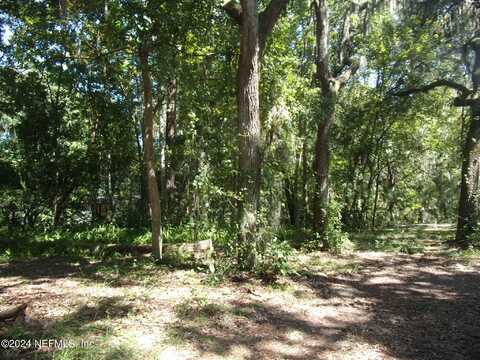 114 RIVER ROAD Drive, Palatka, FL 32177