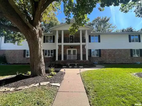 807 3RD Street, Durant, IA 52747