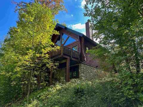 1259 Powder Ridge, Boyne City, MI 49712