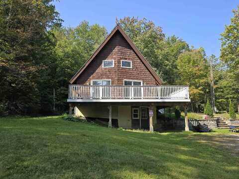 69 Taylor Road, Putney, VT 05346