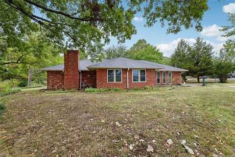 2515 Holly Street, Claremore, OK 74017