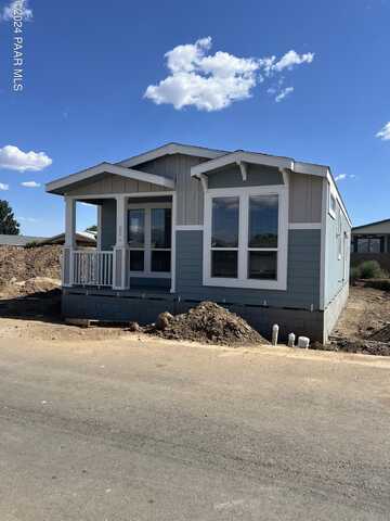 12033 E Mcqueen Drive, Humboldt, AZ 86327