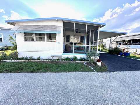 36145 Plum Ave, Grand Island, FL 32735