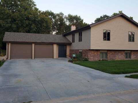 320 North 30th Street, Ord, NE 68862