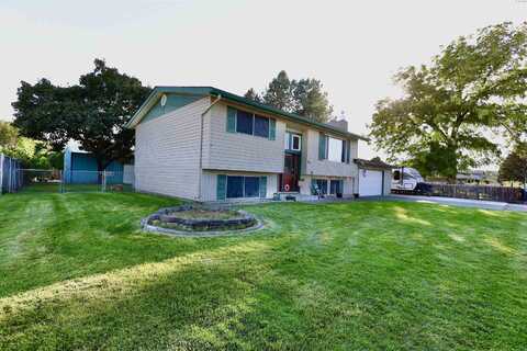 3420 W Jay St, Pasco, WA 99301