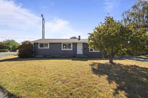 313 W 20th Ave, Kennewick, WA 99337