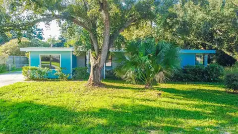 429 Cumberland Ave, Gulf Breeze, FL 32561