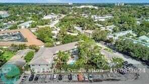 1423 Holly Heights Dr, Fort Lauderdale, FL 33304