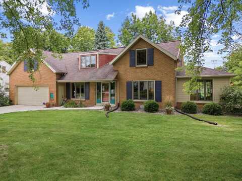 415 MAPLE Avenue, FOND DU LAC, WI 54935