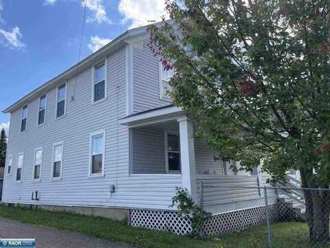 324 S 4th Ave E, Ely, MN 55731