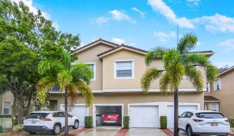 108 Lighthouse Circle, Tequesta, FL 33469