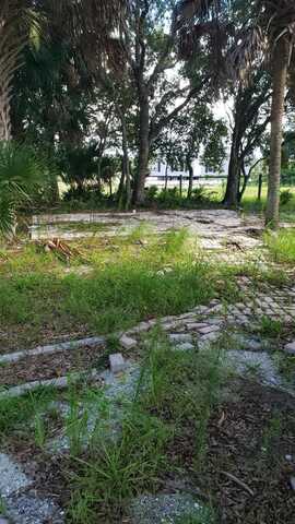 19833 NW 280th Street, Okeechobee, FL 34972