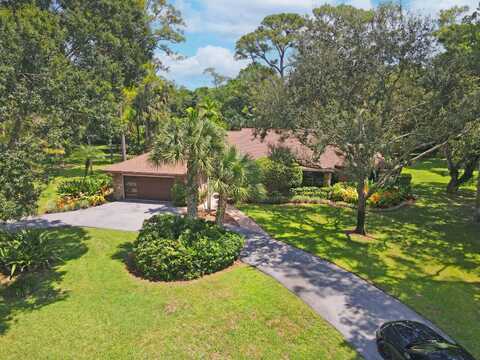 12488 Pineacre Lane, Wellington, FL 33414