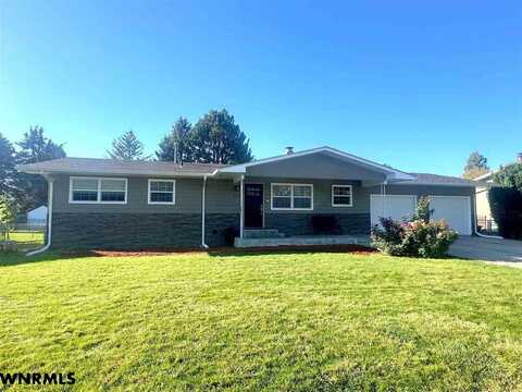 828 E 38TH STREET, Scottsbluff, NE 69361