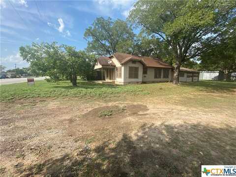 1602 Water Street, Gonzales, TX 78629