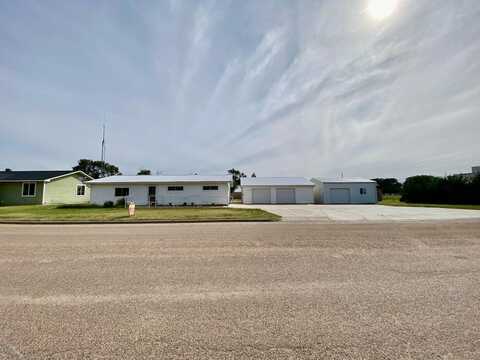 405 South Chestnut, Johnson, KS 67855