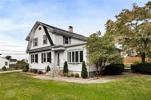 1745 Diamond Hill Road, Cumberland, RI 02864