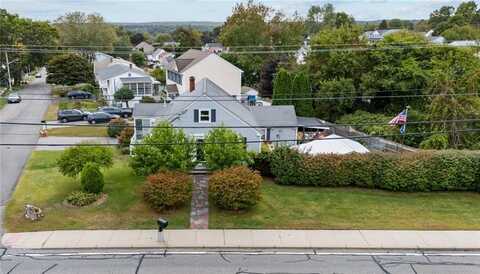 790 High Street, Cumberland, RI 02864