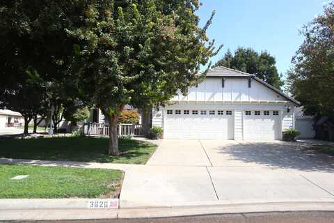 3626 N Mendonca Street, Visalia, CA 93291