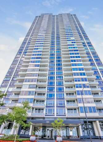 1300 N. Lake Shore Drive, Chicago, IL 60610