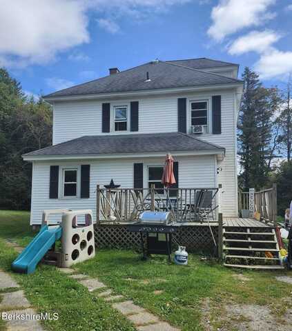 62 Clarendon St, Pittsfield, MA 01201