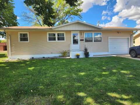 2860 39TH AVENUE, COLUMBUS, NE 68601