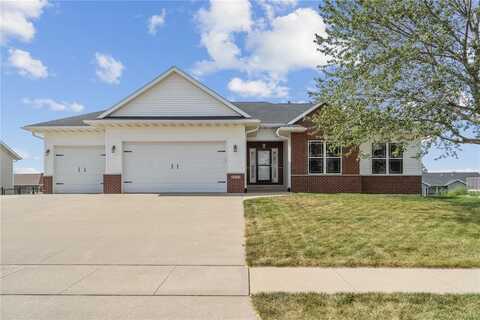 6518 Harrison Road SW, Cedar Rapids, IA 52404