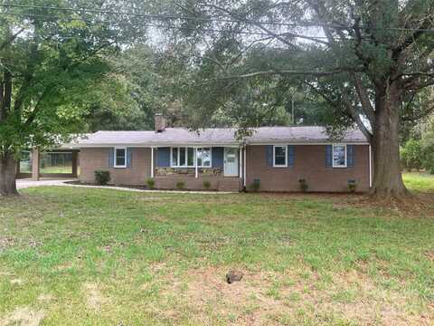 201 Rocky River Road, Oakboro, NC 28129