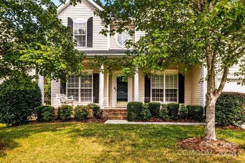 9826 Edinburgh Lane, Charlotte, NC 28269