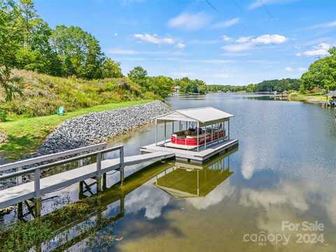 805 Cooks Cove Ridge, Lake Wylie, SC 29710