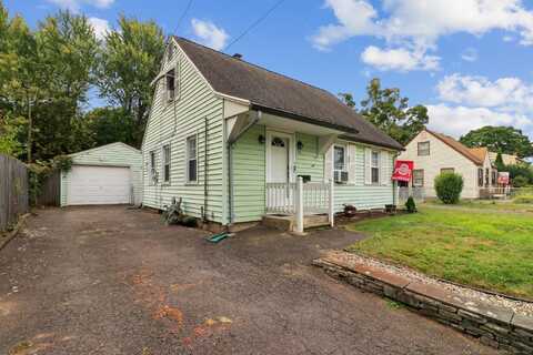 15 Colonial Lane, East Hartford, CT 06118