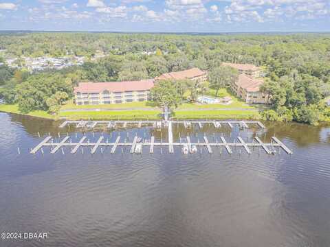 99 Broad River Place, Welaka, FL 32193