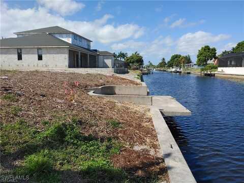 1913 SE 14th Street, Cape Coral, FL 33990