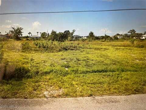 2032 NW 4th Street, Cape Coral, FL 33993