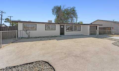 8836 Holly Avenue, California City, CA 93505