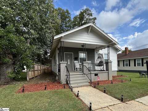 304 Jefferson Street, Clinton, SC 29325