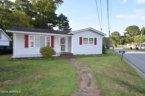 2458 Jones Street, Winterville, NC 28590