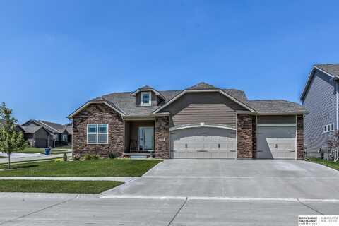 20926 Fowler Avenue, Elkhorn, NE 68022