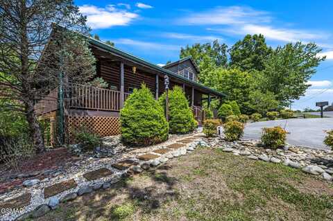 1560 Nicoha Boulevard, Sevierville, TN 37876