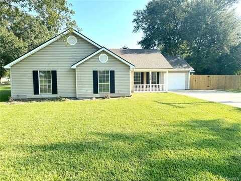 138 Petite Street, Lake Charles, LA 70605