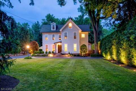 115 Hobart Ave, Millburn, NJ 07078