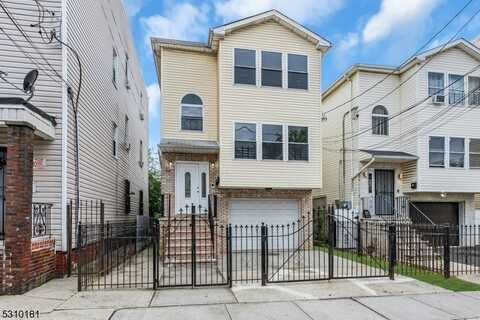 437 S 16th St, Newark, NJ 07103