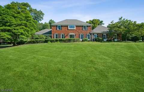 39 Mount Pleasant Rd, Mendham, NJ 07945