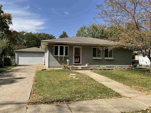 2009 Western Rd, IowaCity, IA 52240