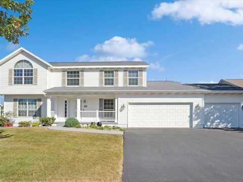 4300 Woodsonia Ct NW, CedarRapids, IA 52405