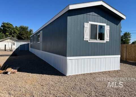 370 W 12th S, Mountain Home, ID 83647