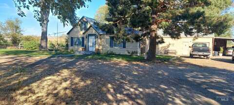 1250 S 18th E, Mountain Home, ID 83647
